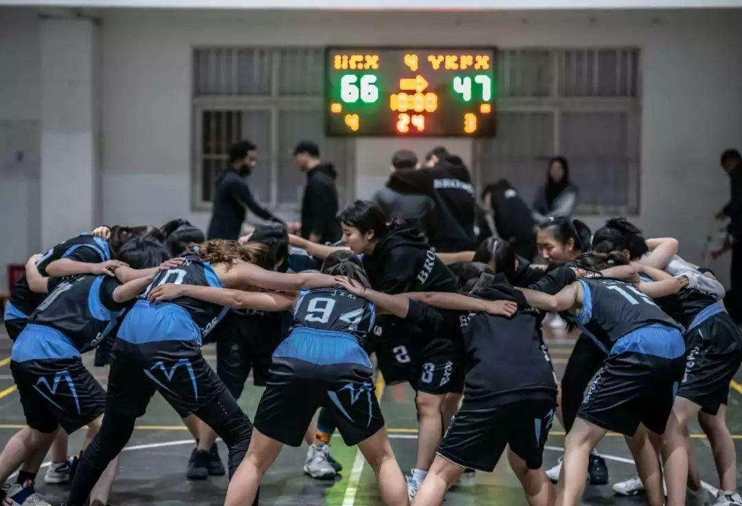 领科国际高中女篮.jpg