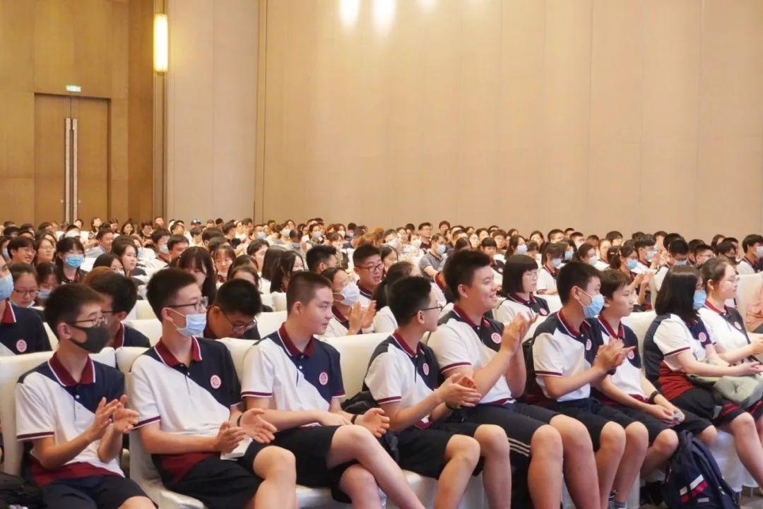 开学典礼.jpg