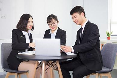 合成更容易