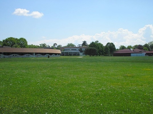 波城大学