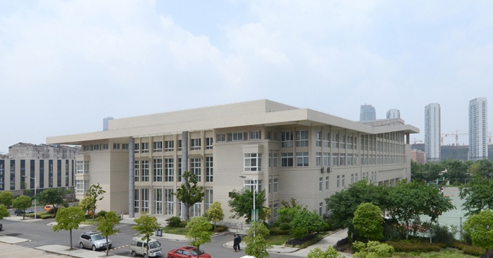 南通科技职业学院是几专