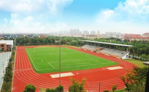 包玉刚实验学校