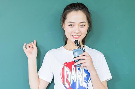 放慢讲话速度