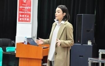 伦敦大学国际招生办Emma Hallet老师
