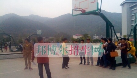 铜仁市中等职业学校