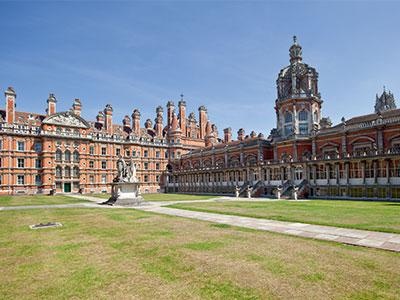 伦敦大学国际预科预备项目
