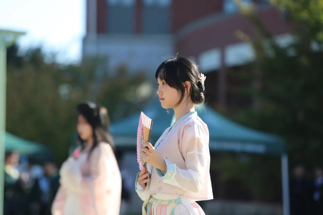 大连枫叶国际学校