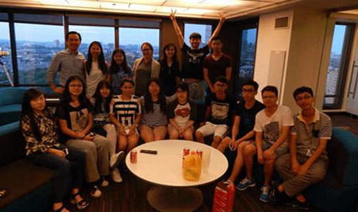 往届游学美国夏令营学员合影
