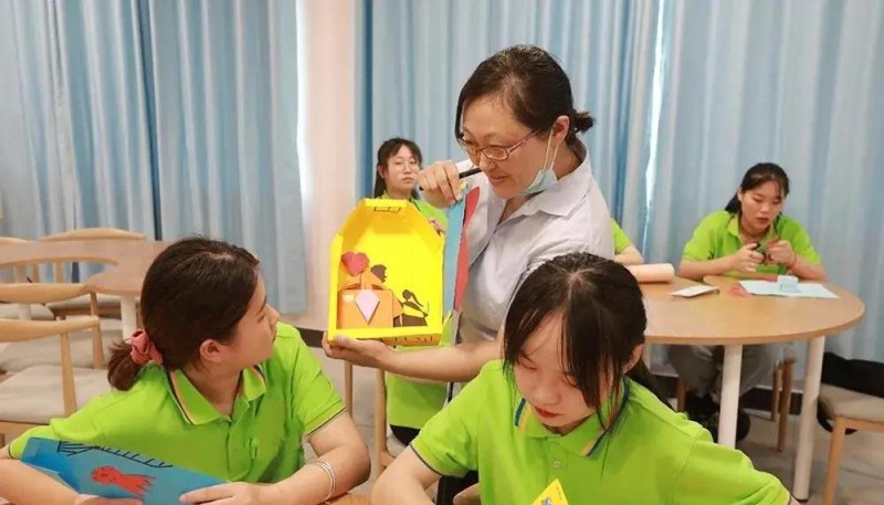 内江第六职业中学2022年有哪些专业 