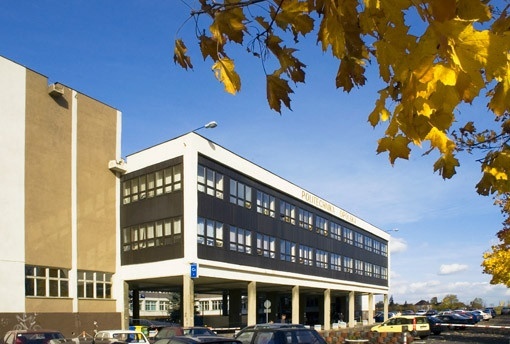 奥波莱技术大学