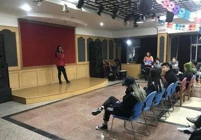 2018上外A-Level国际高中迎新会：热爱音乐的少年少女们约吗？