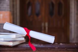 报考华北电力大学在职研究生能获得什么证书