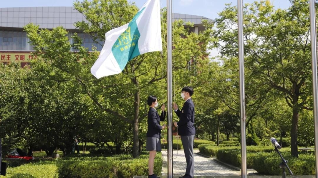 大连枫叶国际学校