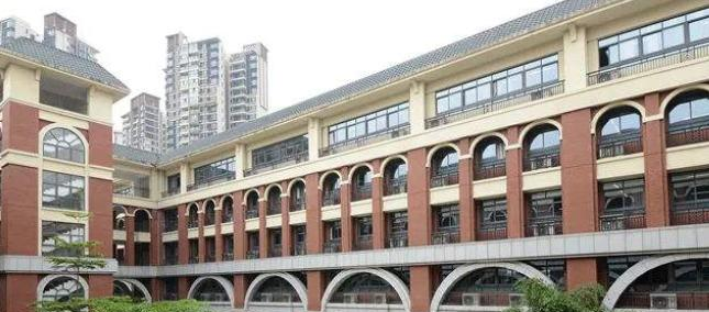广州华侨中学2021年招生办