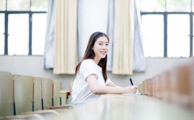 考托福有条件限制吗