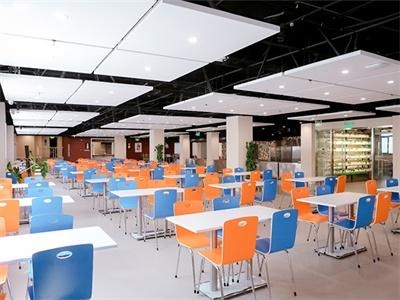 北京明诚外国语学校-洪堡学部