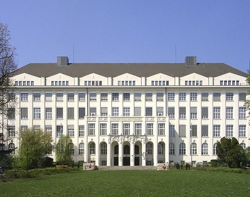 维也纳经济大学