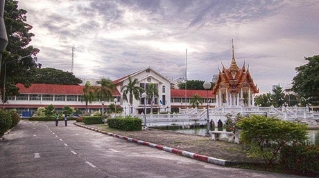 曼谷皇家理工大学