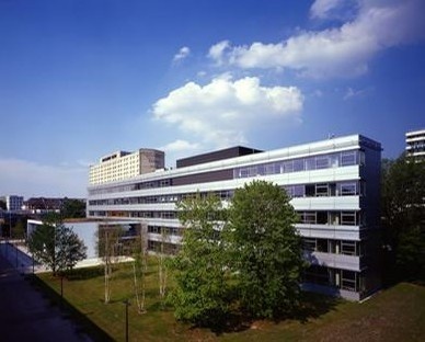 杜塞爾多夫應用技術大學