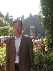 潘务正