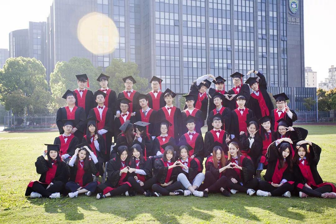 上师大附二外2019届毕业生.jpg