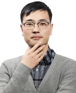 秦笠洋