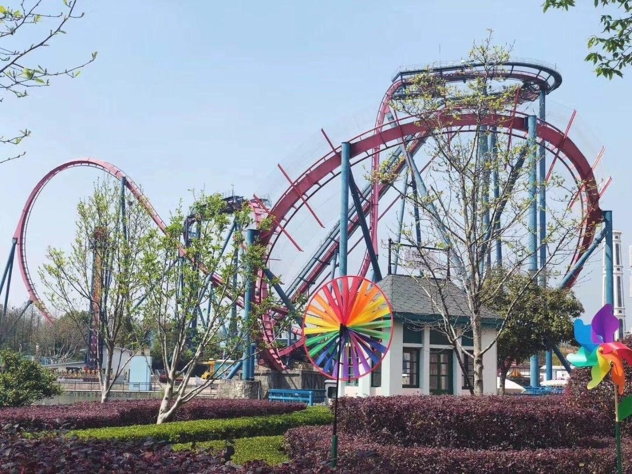 欢乐谷过山车.jpg