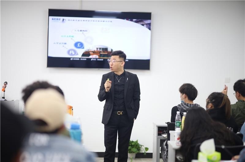 湖北新文道考研学校