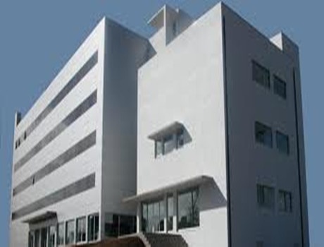 法马利康卢斯埃达大学