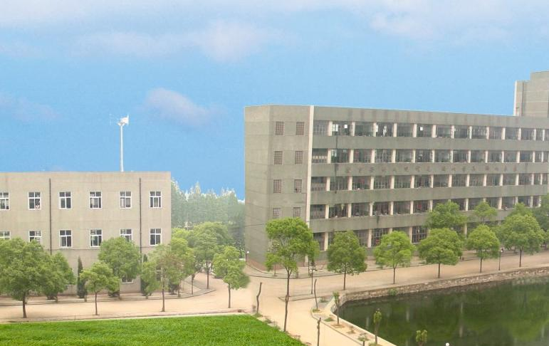 孝感高级技工学校