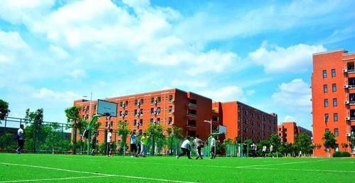 四川希望汽车职业学院地址在哪里