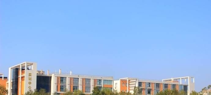 河南工学院2019年单招录取分数线