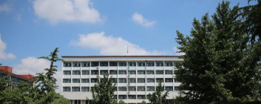 山东济南商贸学校学费