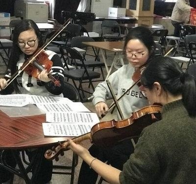 上外立泰A-Level国际高中冬季班迎来新同学加入：Violin club