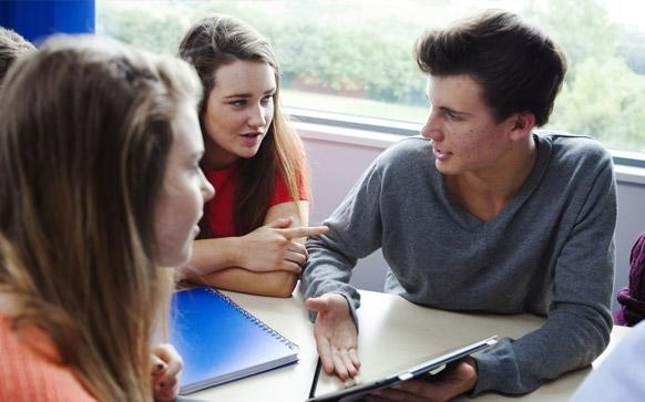 “互动教学”特色