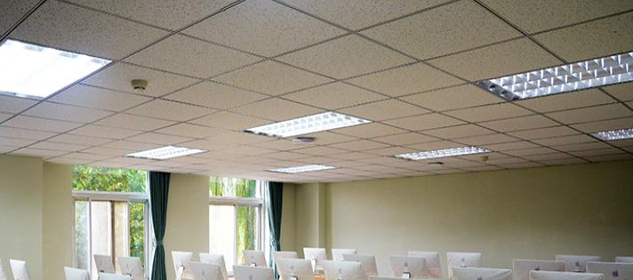 北京新府学外国语学校初中部