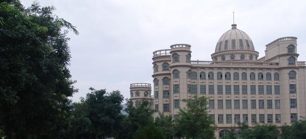 兰州外语职业学院