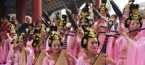 周至县艺术职业学校