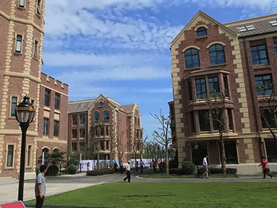 黑利伯瑞国际学校