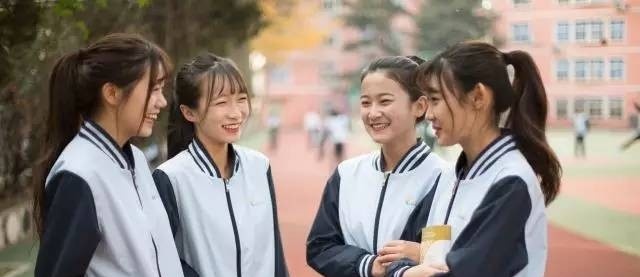 青岛商务学校