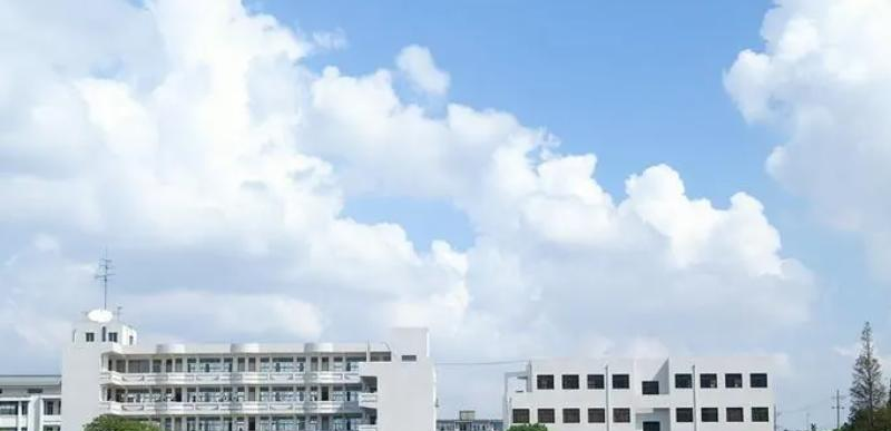 苏州市吴中区长桥中学
