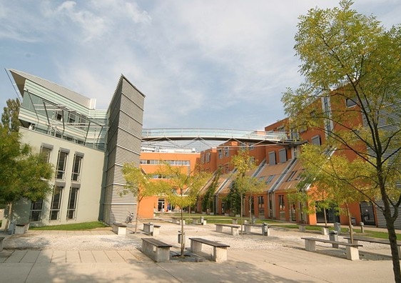 格拉茨技术大学