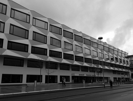 图尔高提契诺师范学院