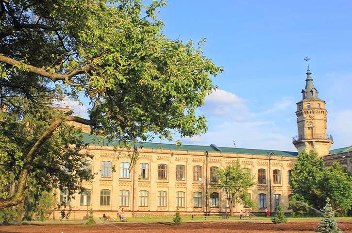 日本大学留学班