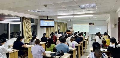 学员上课