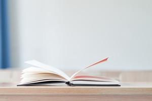 长江大学在职研究生考几门课程