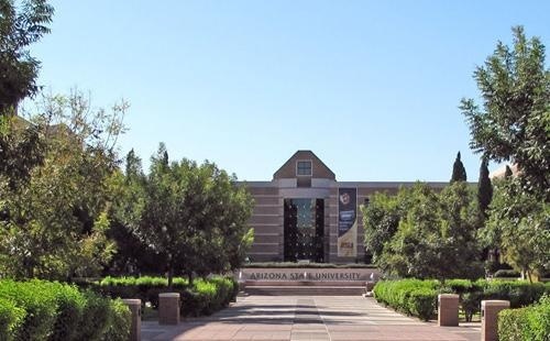 亚利桑那州立大学坦佩校区