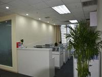 新励成校区一角