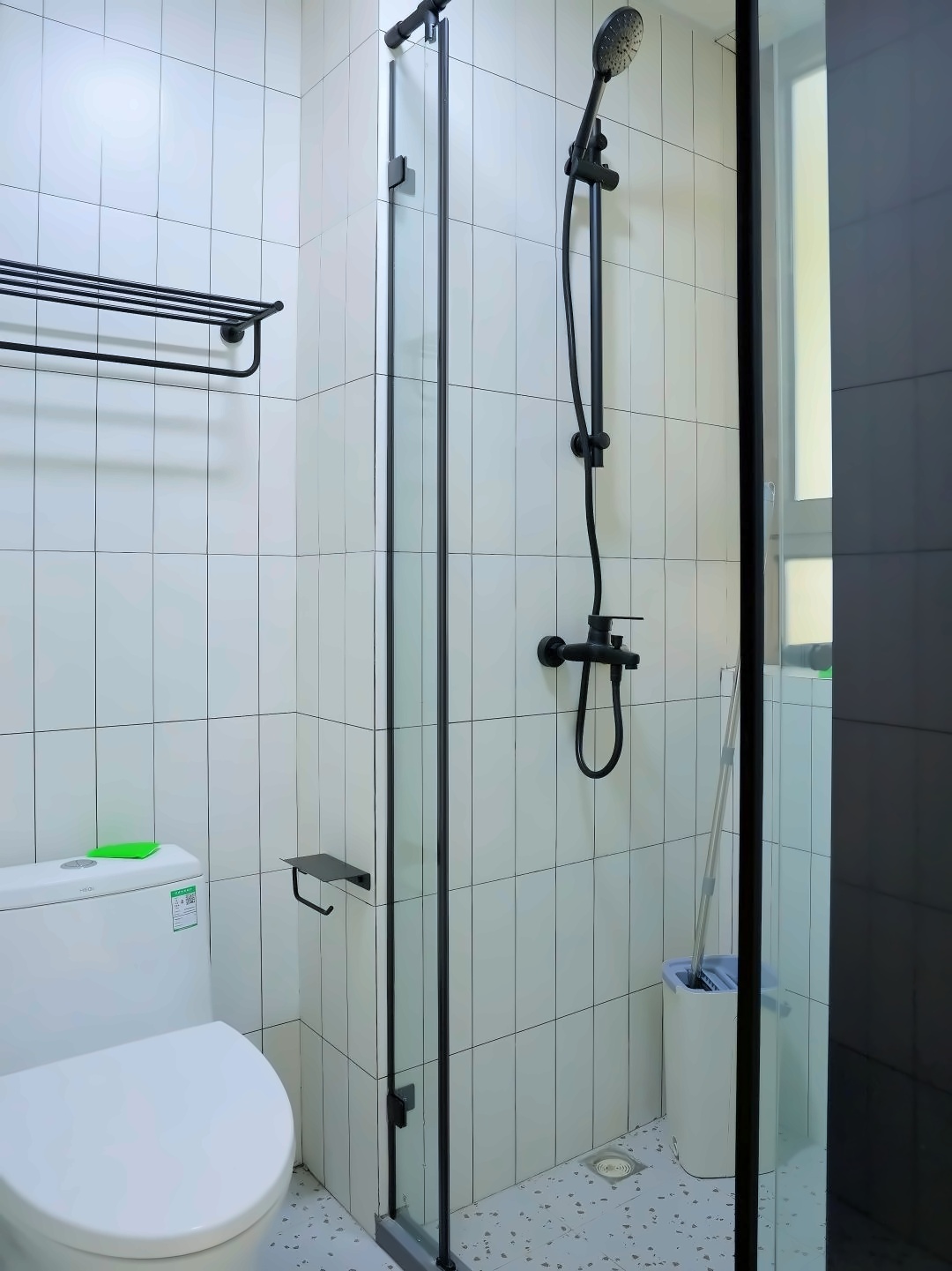 同洲米德中心学生宿舍洗漱间