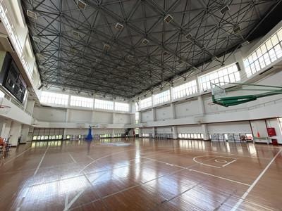 上海工程技术大学国际多语种特色高中项目